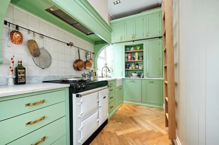 2 Bedrooms Apartment