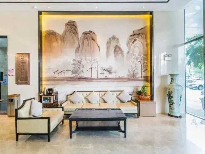 Sovereign Garden Hotel