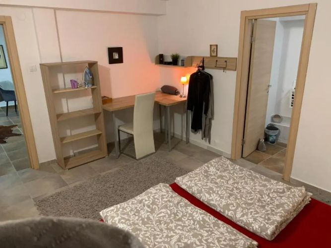 A6 Apartment