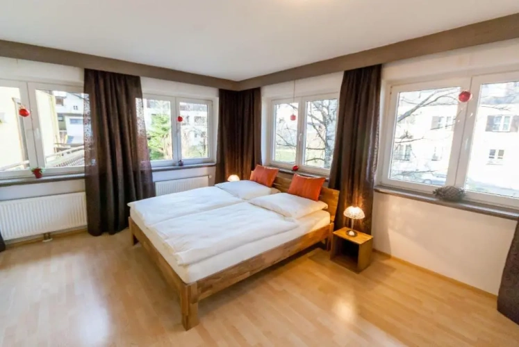 2 Bedrooms Double Apartment with garden view