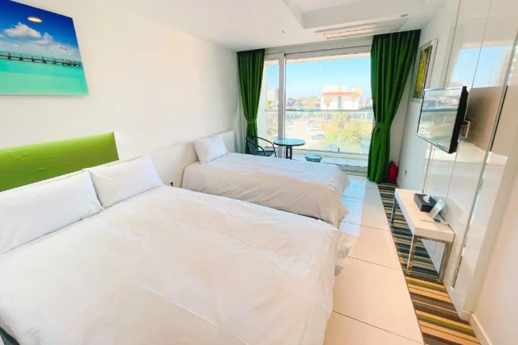 Deluxe Double room with balcony and with sea view