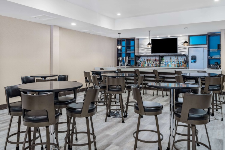 Wyndham Garden Kenosha Harborside photo 18