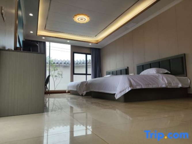 3 Bedrooms Deluxe Suite