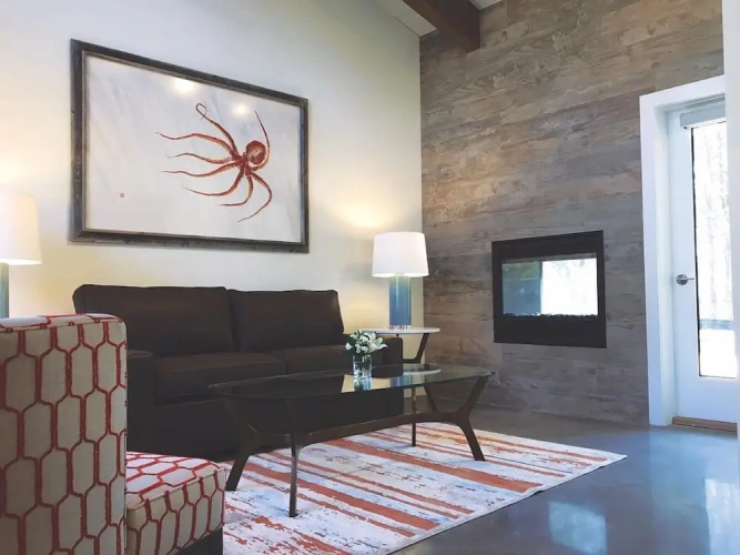 Quadruple Suite