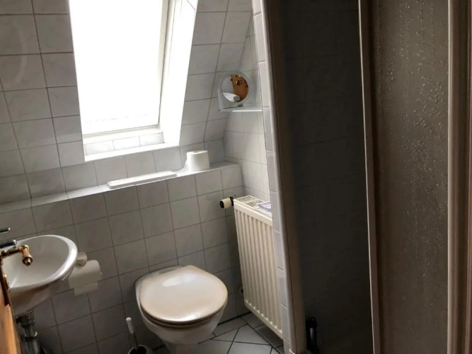 Heideweg, 3 Zimmer Obergeschoss Appartement mit Garten-Sitzplatz