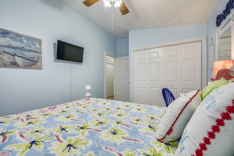 Casa Del Sol by Book That Condo