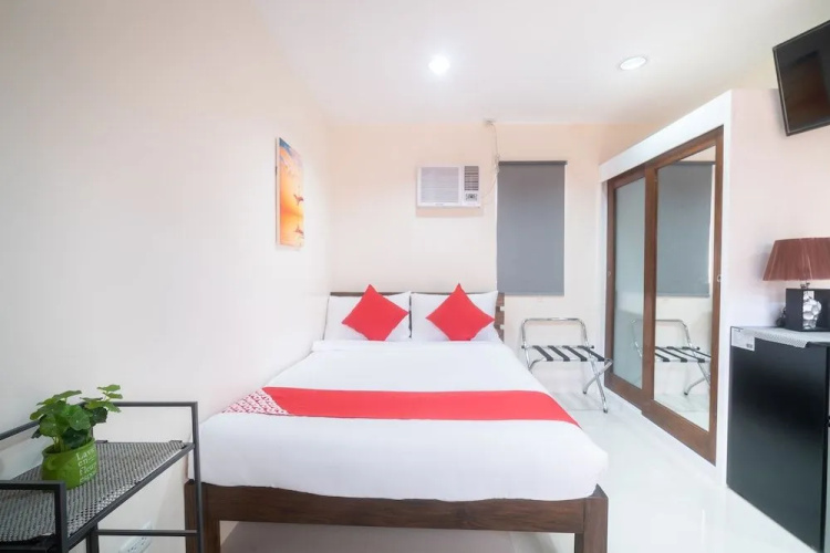 OYO 199 Solange Apartelle