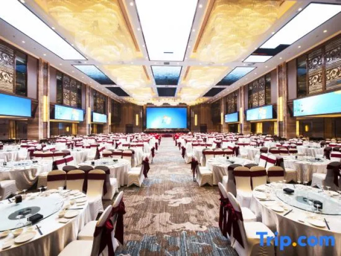 Aile International Hotel