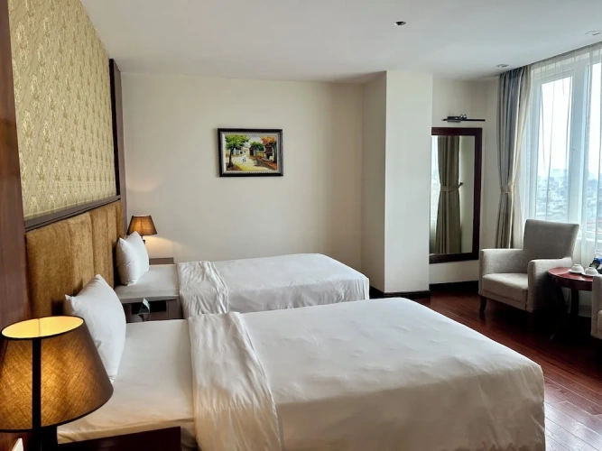 Executive Twin room with city view