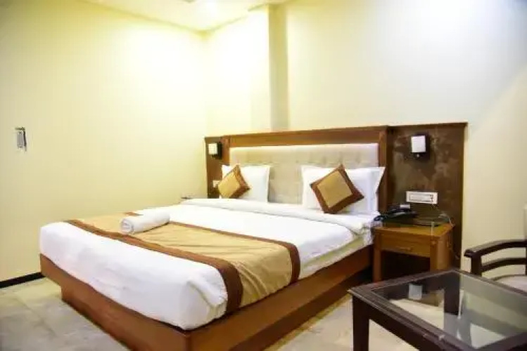 Hotel Awana