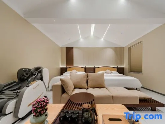 Premier Family Suite