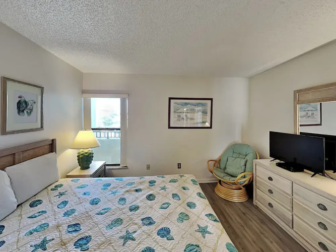Ocean Villas 107 by Distinctive Beach Rentals