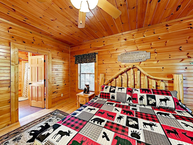 1268 Sevierville - 4 Br Cabin