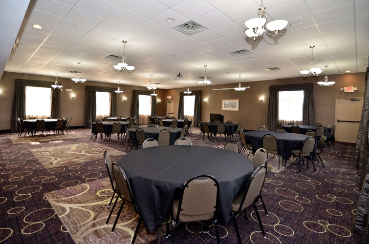 Best Western Plover-Stevens Point Hotel & Conference Ctr photo 18