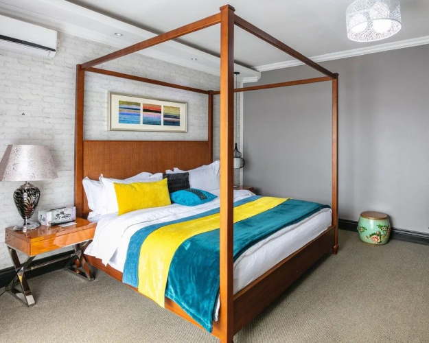Madamz Bed & Breakfast