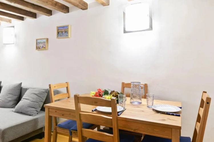 1 Bedroom Double Apartment