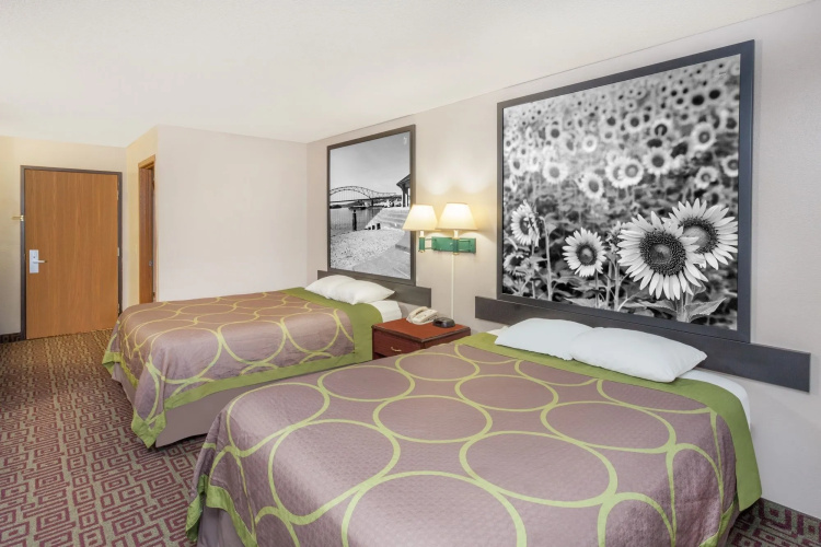 Circle S Motel