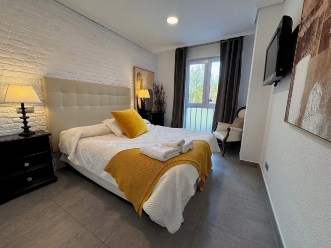 1 Bedroom Family Apartment