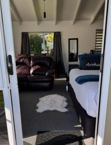 2 Bedrooms Studio