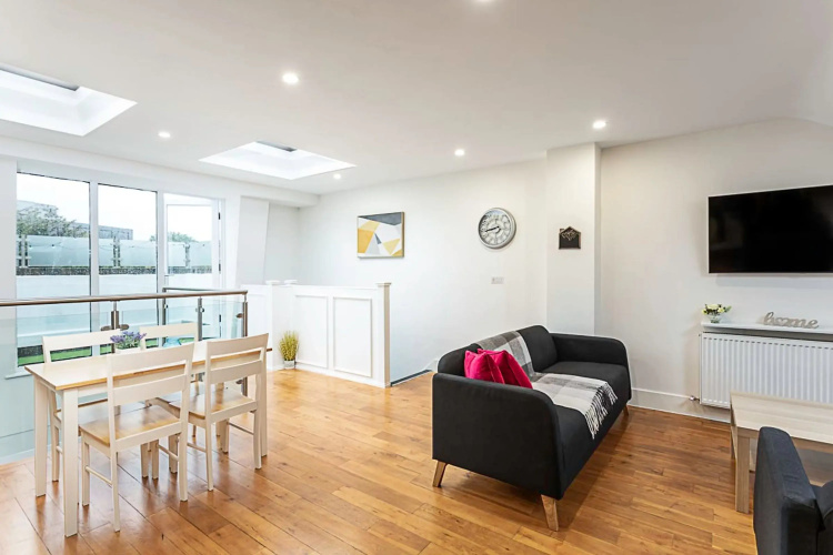 St. Johns Hill Penthouse