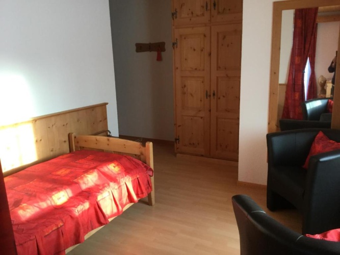 Standard Triple room with balcony
