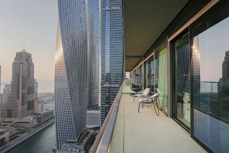 Luxe Living - Spacious 2BR - Marina Gate