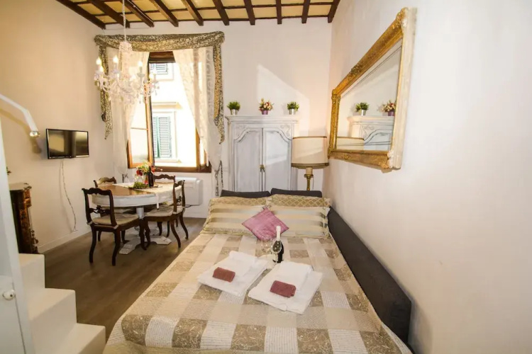 Art Apartment del Corso