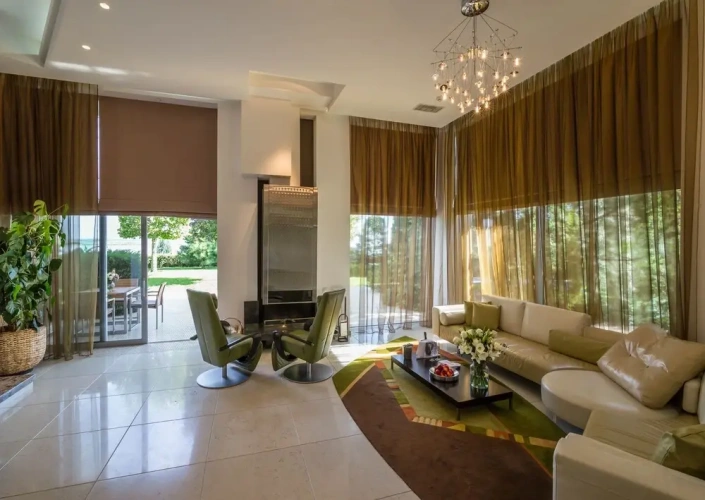 2 Bedrooms Deluxe Cottage