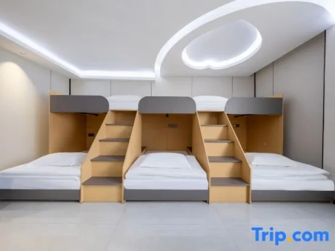 Standard Quintuple room