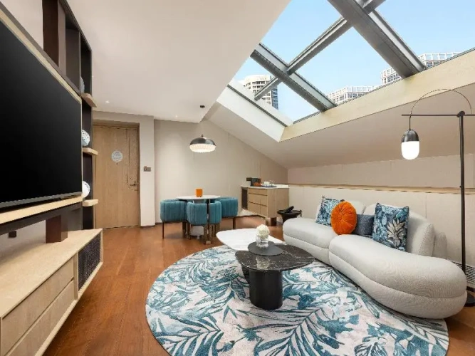 1 Bedroom Double Suite with river view