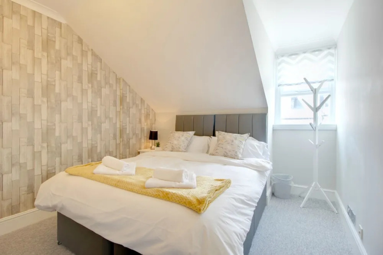Urban Chic Central Brighton Apartment