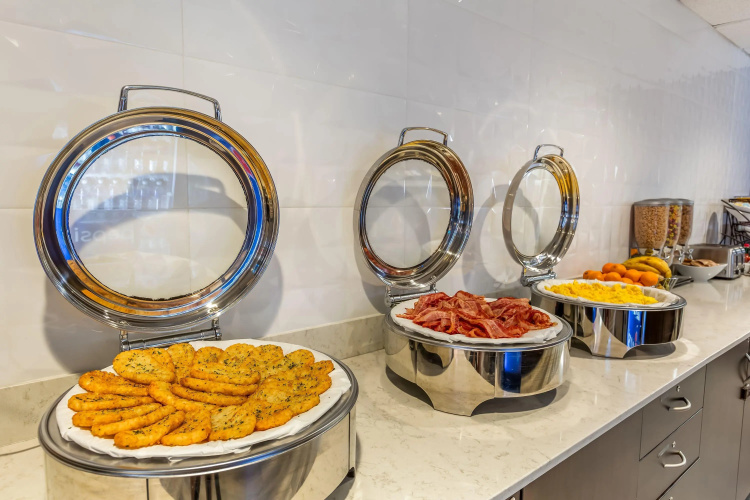 Microtel Inn & Suites By Wyndham Timmins photo 12
