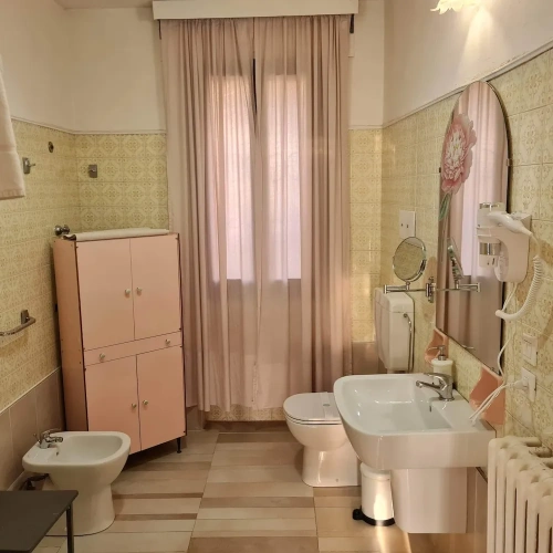 Standard room with canal view