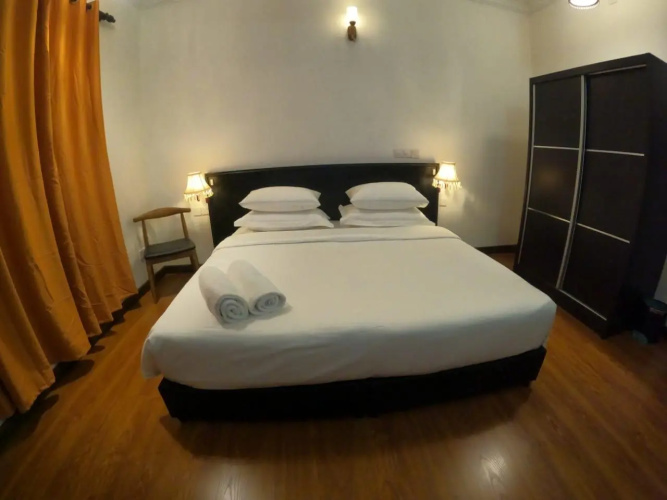 Twilight Inn