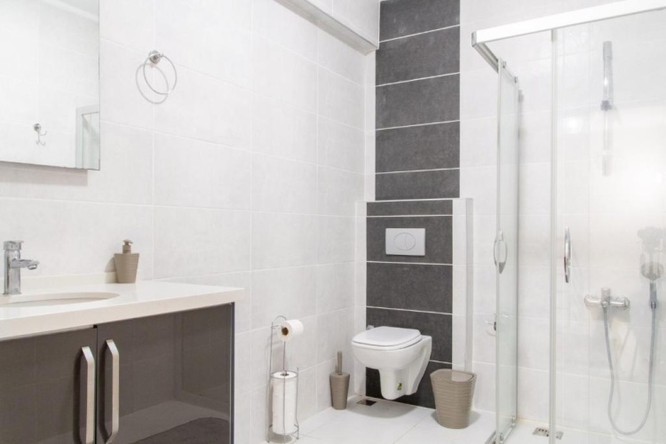 Spacious Flat with Pool in Kusadasi