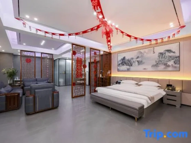 1 Bedroom Deluxe Suite