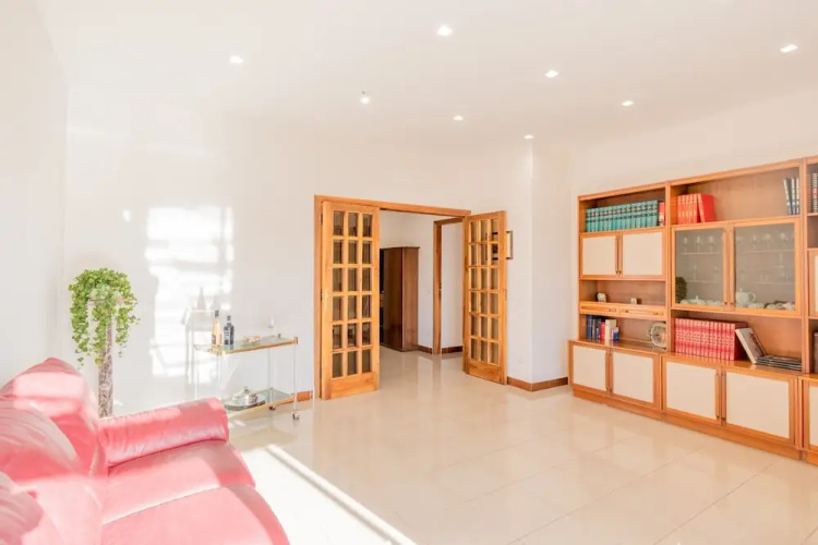 Bright Apartment Private Parking Naples