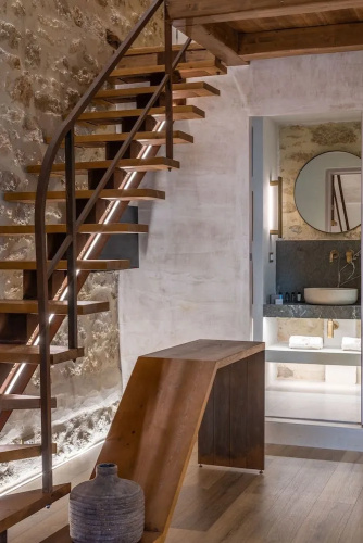 Inotropes Boutique Suites