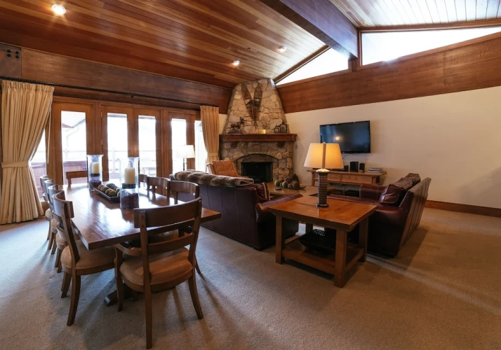 2 Bedrooms Suite