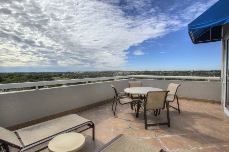 Standard Double Duplex room with balcony
