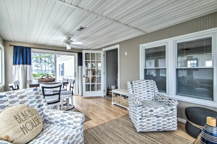 Fire Pit + Views: Canal-front Fenwick Island Home