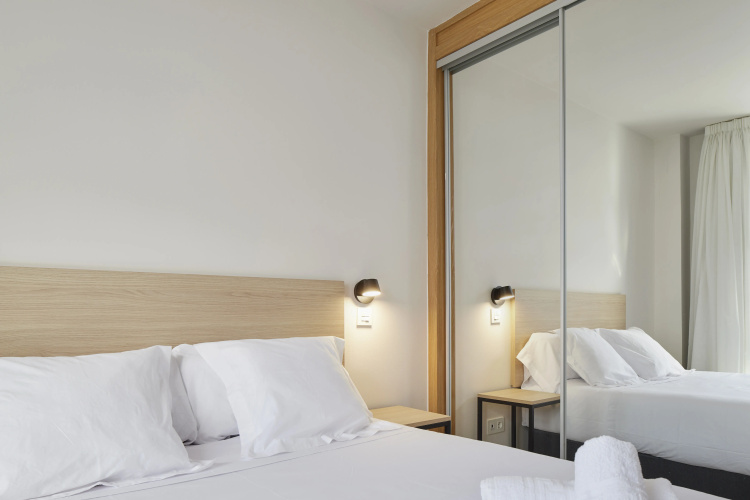 Iraipe Logroño Hotel