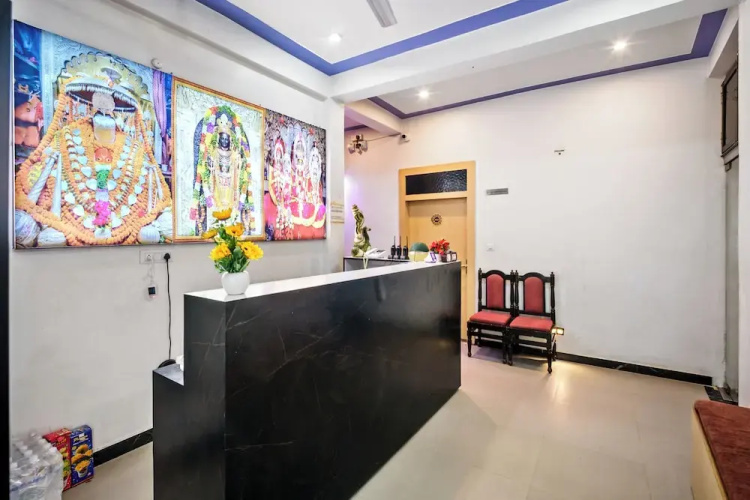Hotel Kanak Kuteer - Ayodhya
