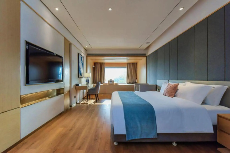 Chongqing Jingbo Hotel
