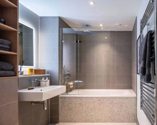 2bed-2bath-2balconylondoneyeview