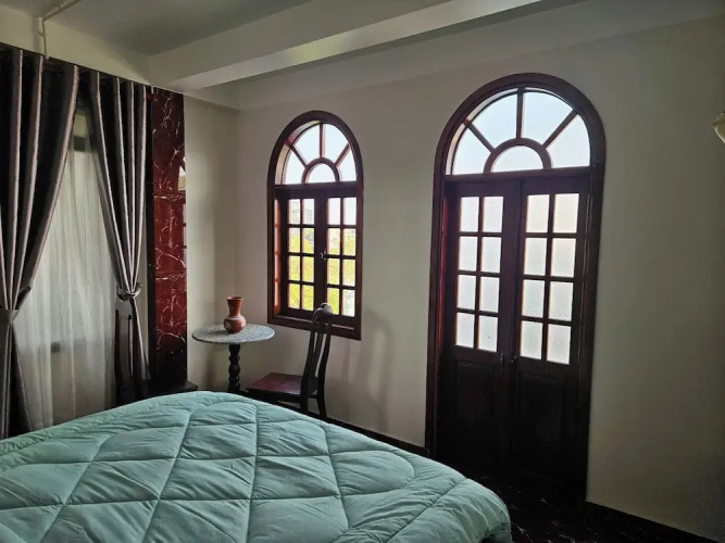 H&H Diamond Nail Guesthouse