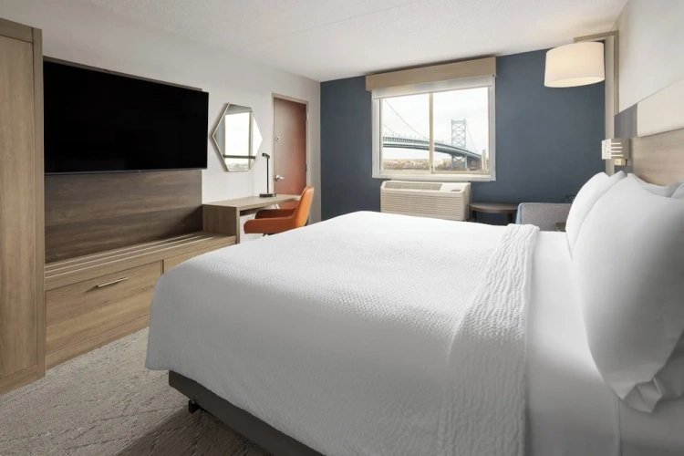 Standard Double room with river view