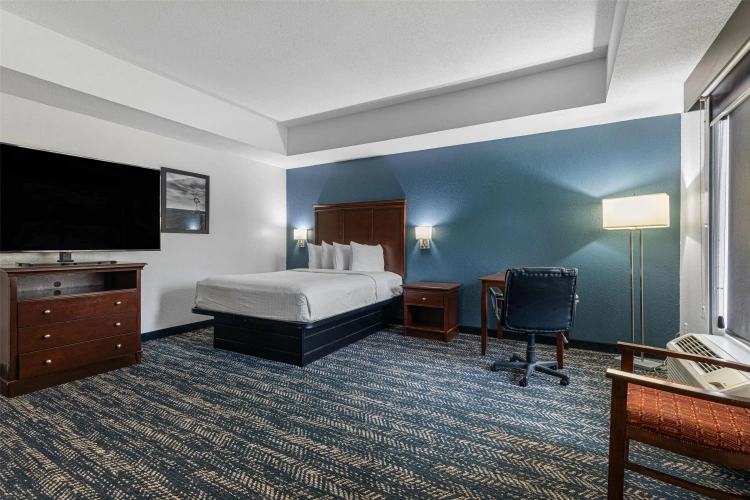 Standard Sextuple room