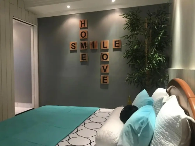 Economy room