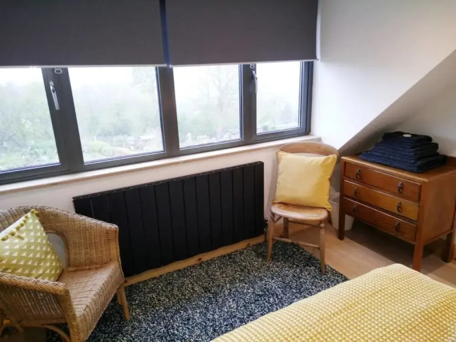 Impeccable 3-Double Bed Cottage in Sheffield